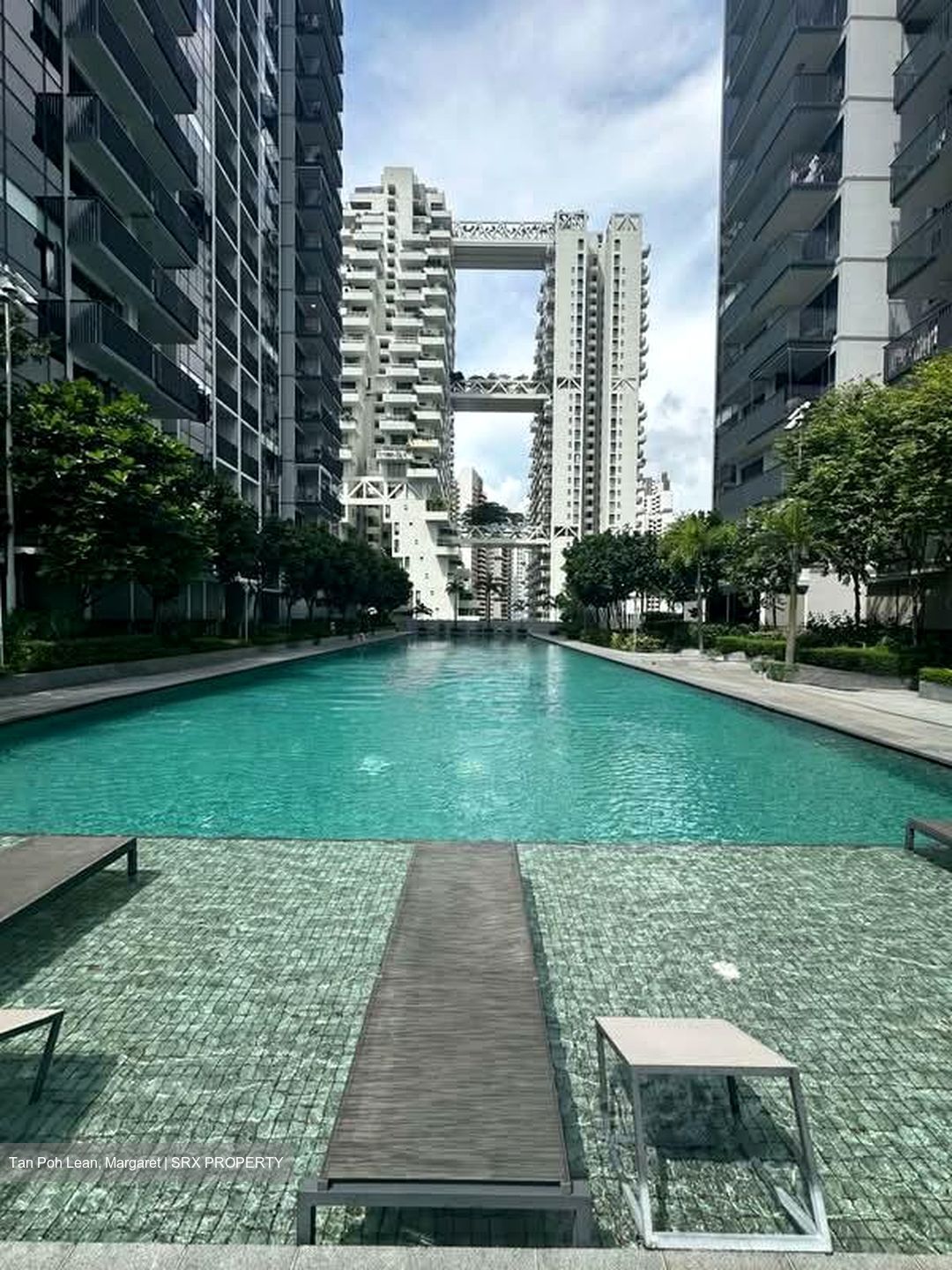 Sky Vue (D20), Condominium #595102891
